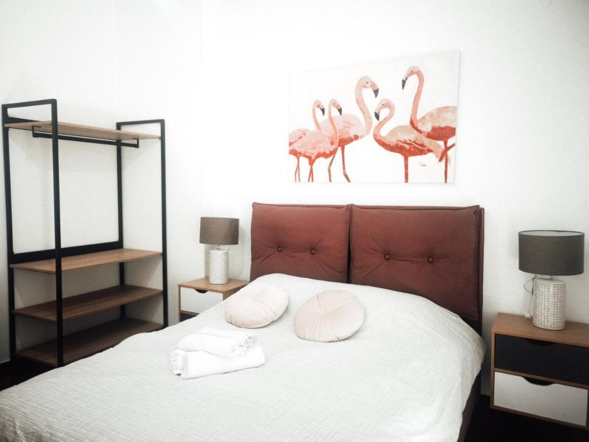 Explore Greece From Colorful City Centre Apartment Chalkís Extérieur photo